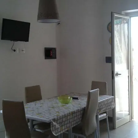 I Gerani ヴィエステ